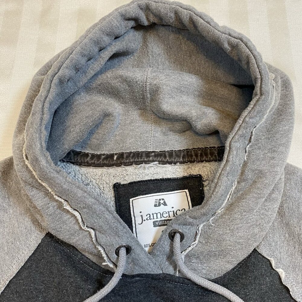 j. america Vintage Cleveland Ohio Hoodie Sweatshirt Distressed Accents Sz Small - Picture 11 of 12